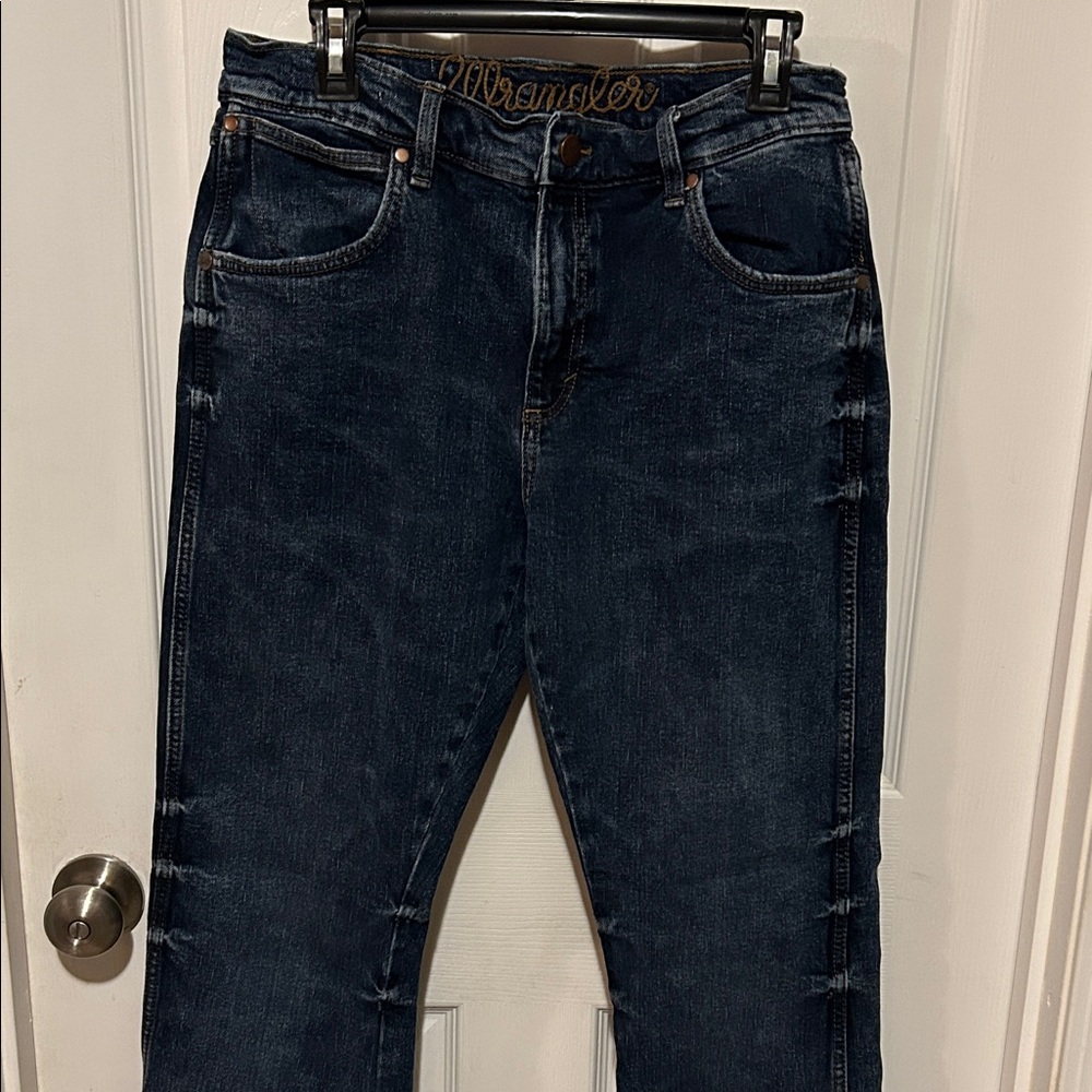 Wrangler Men's Deep Indigo Relaxed Jeans